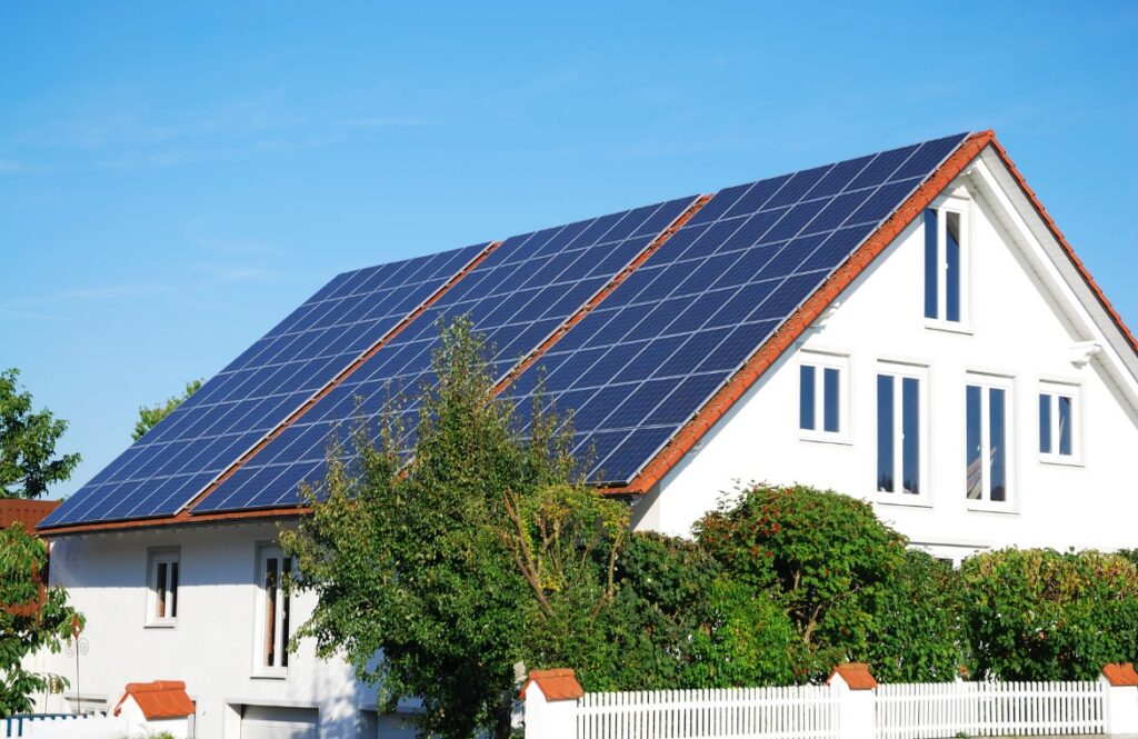 Aerotermia-y-fotovoltaica-el-tandemperfecto